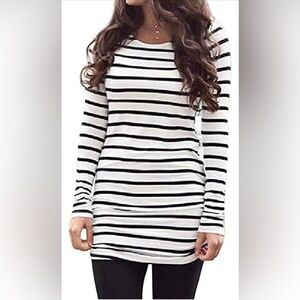 Striped Black and White Long Sleeve Top